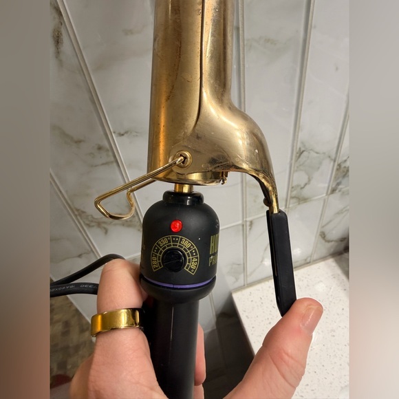 Hot Tools Professional HT1102XL 1” barrel - Picture 5 of 5